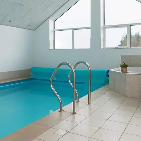 16 Person Holiday In R M Holiday home